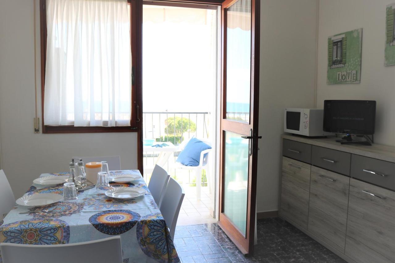 Apartment Luminous Flat With Frontal Sea View - Beahost *