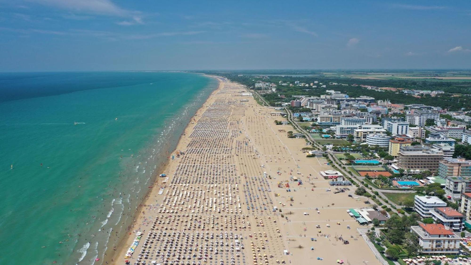 Apartment Luminous Flat With Frontal Sea View - Beahost Bibione